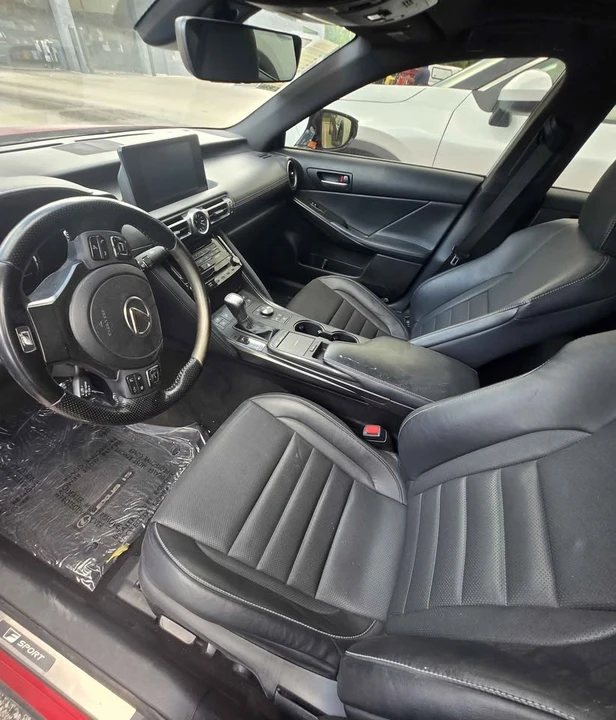 2021 Lexus IS 3rd Gen - Image 9 of 17