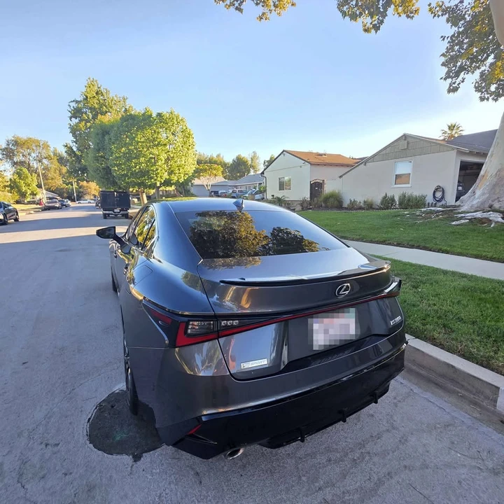 2021 Lexus IS 3rd Gen - Image 5 of 20