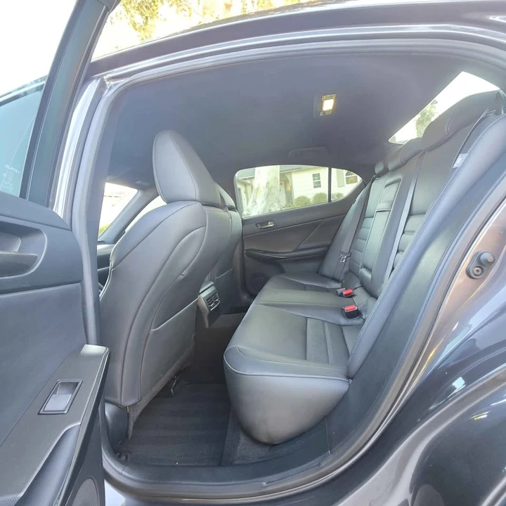 2021 Lexus IS 3rd Gen - Image 18 of 20
