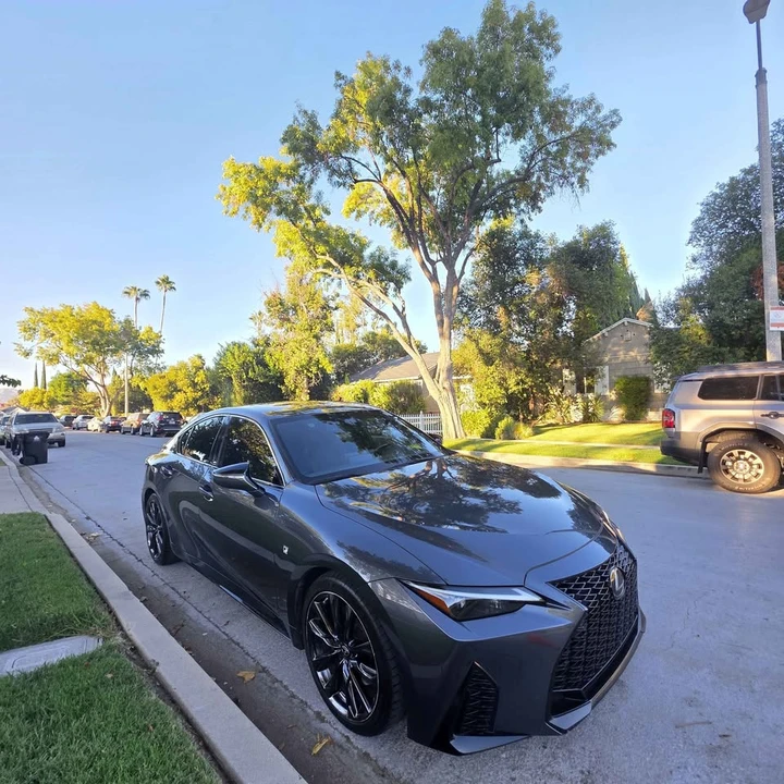 2021 Lexus IS 3rd Gen - Image 8 of 20