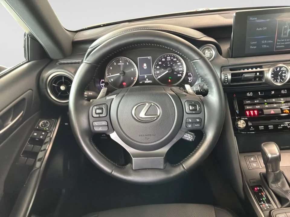 2021 Lexus IS 3rd Gen - Image 11 of 20
