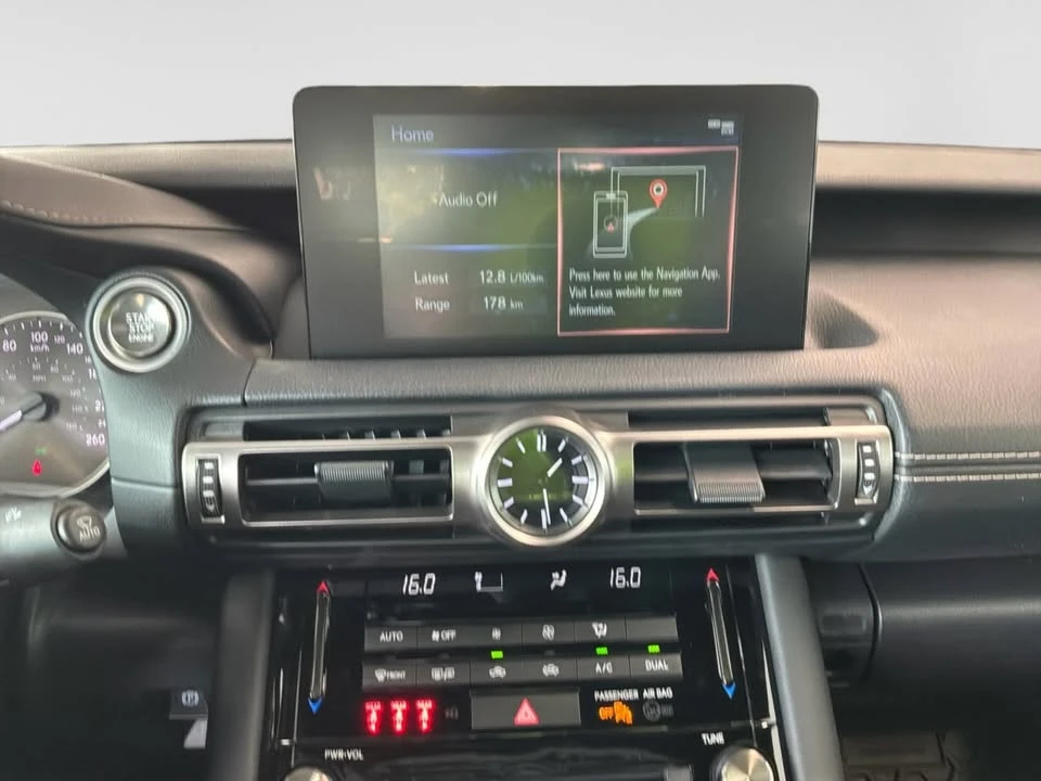 2021 Lexus IS 3rd Gen - Image 16 of 20
