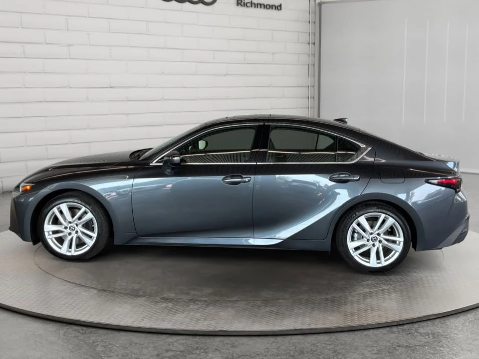 2021 Lexus IS 3rd Gen - Image 8 of 20
