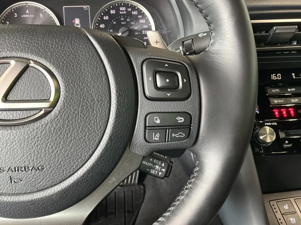 2021 Lexus IS 3rd Gen - Image 13 of 20