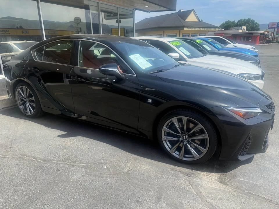 2021 Lexus IS 3rd Gen - Image 3 of 7