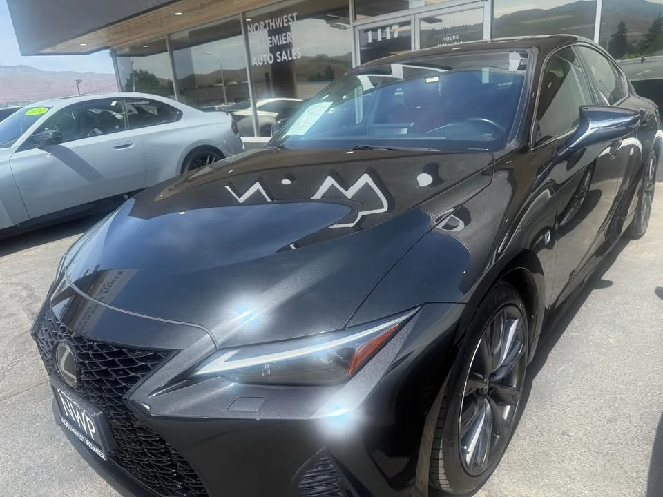 2021 Lexus IS 3rd Gen - Image 2 of 7