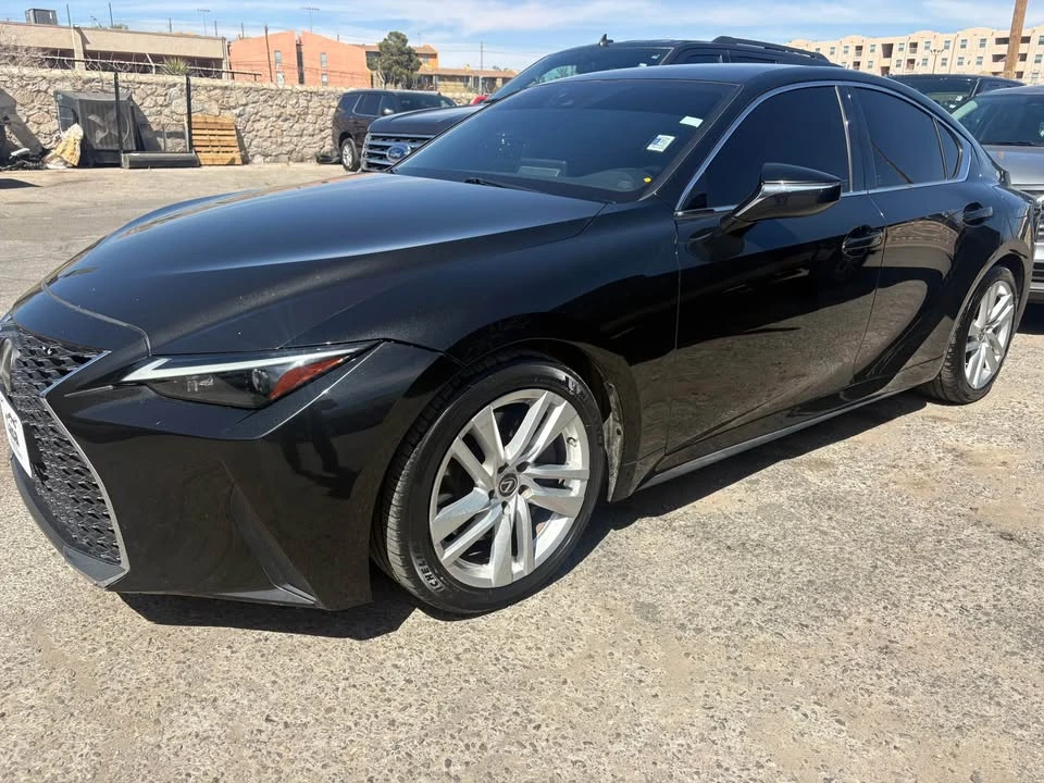 2021 Lexus IS 3rd Gen - Image 2 of 6