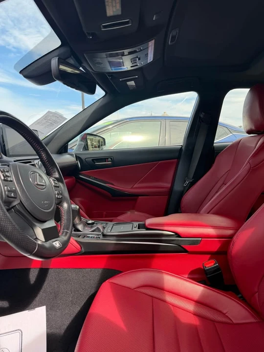 2021 Lexus IS 3rd Gen - Image 5 of 13