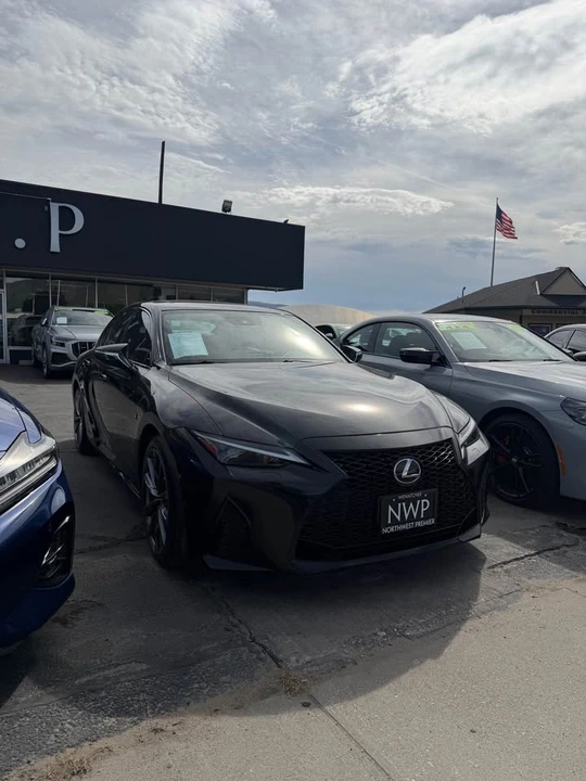 2021 Lexus IS 3rd Gen - Image 2 of 13