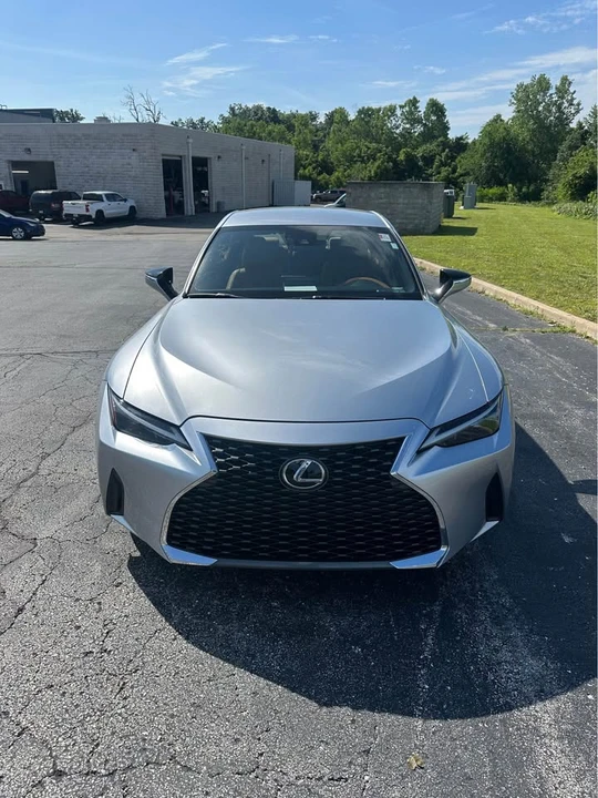 2021 Lexus IS 3rd Gen - Image 9 of 14