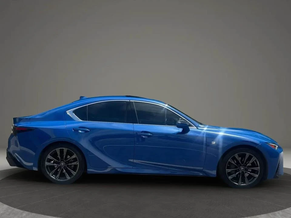 2021 Lexus IS 3rd Gen - Image 4 of 17