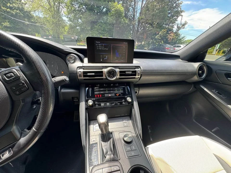 2021 Lexus IS 3rd Gen - Image 13 of 17