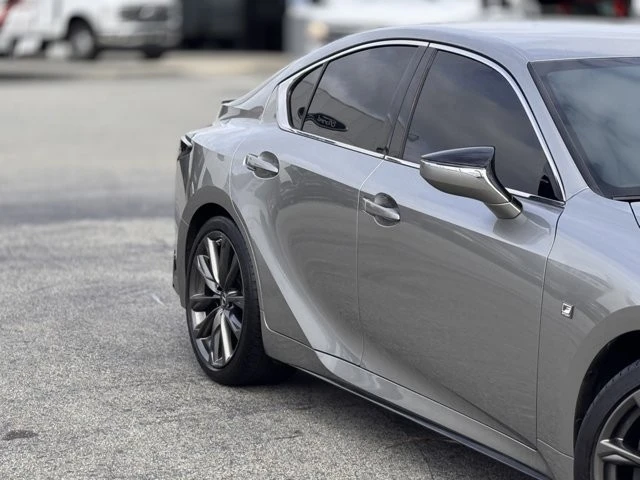 2021 Lexus IS 3rd Gen - Image 5 of 12