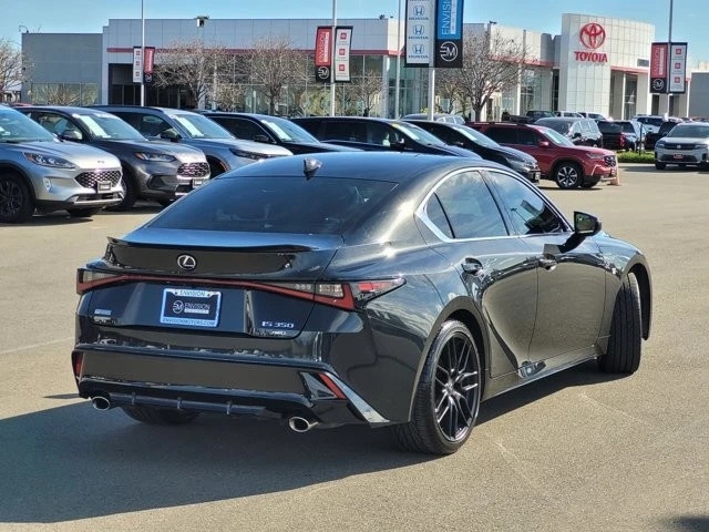 2021 Lexus IS 3rd Gen - Image 5 of 12