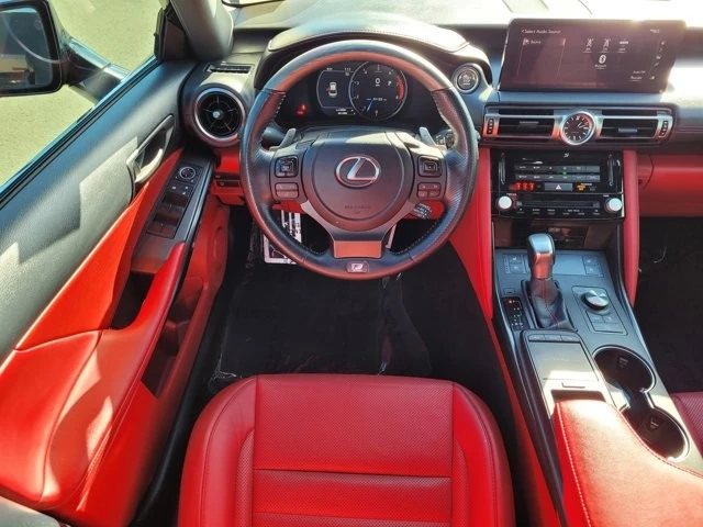 2021 Lexus IS 3rd Gen - Image 11 of 12