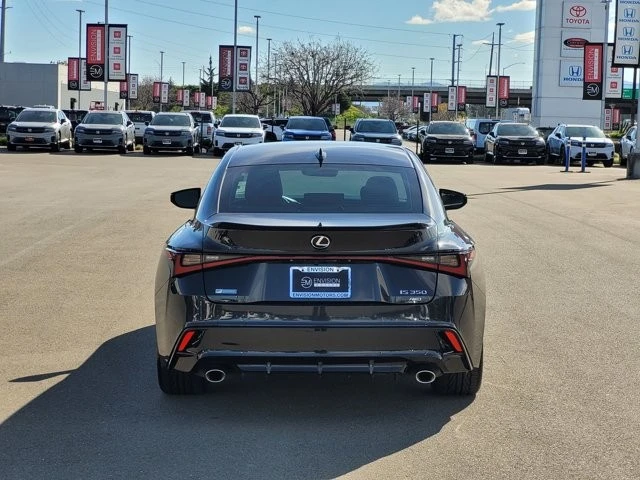 2021 Lexus IS 3rd Gen - Image 6 of 12