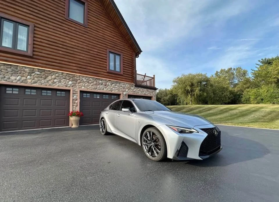 2021 Lexus IS 3rd Gen - Image 7 of 16