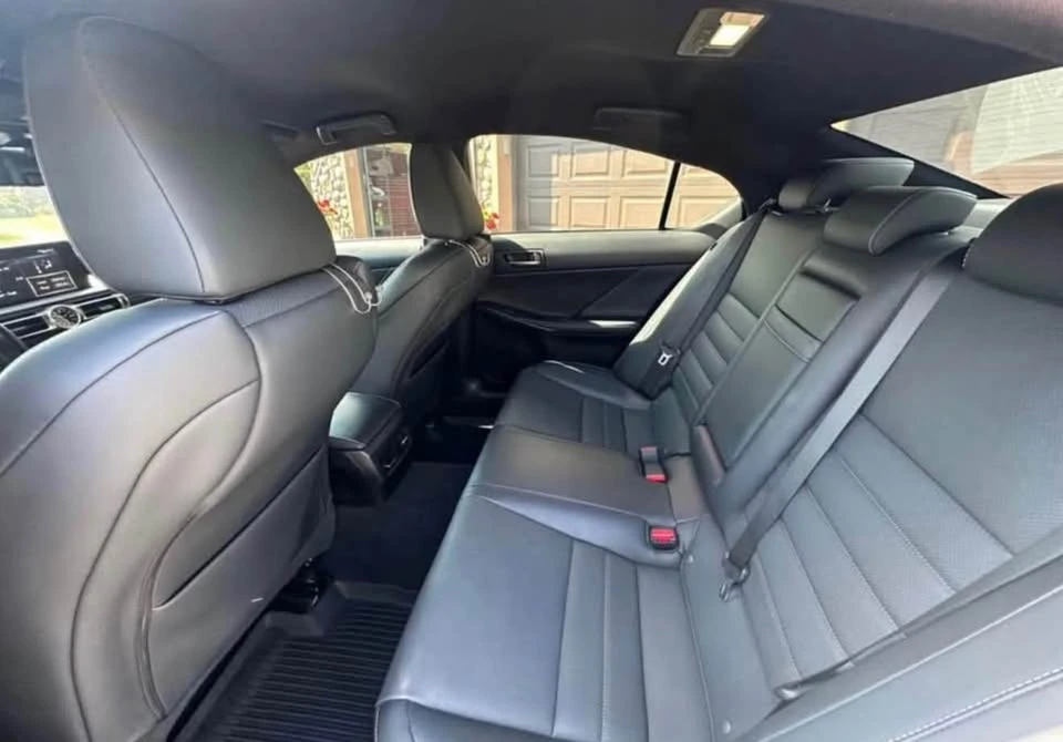 2021 Lexus IS 3rd Gen - Image 13 of 16