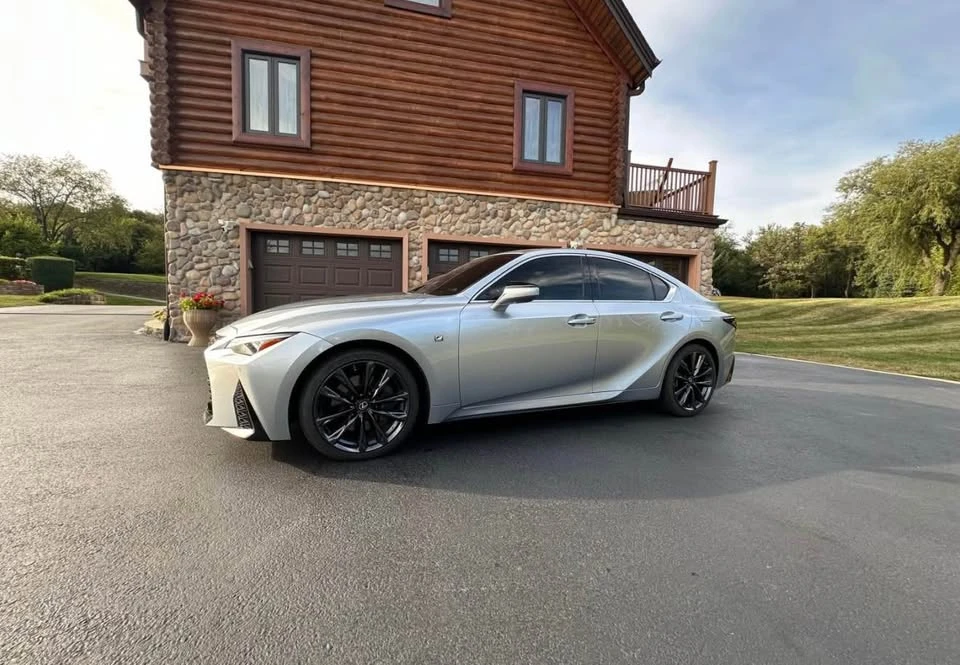 2021 Lexus IS 3rd Gen - Image 3 of 16
