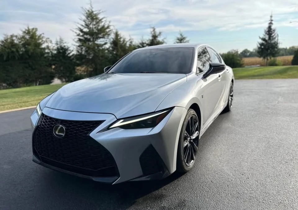 2021 Lexus IS 3rd Gen - Image 2 of 16