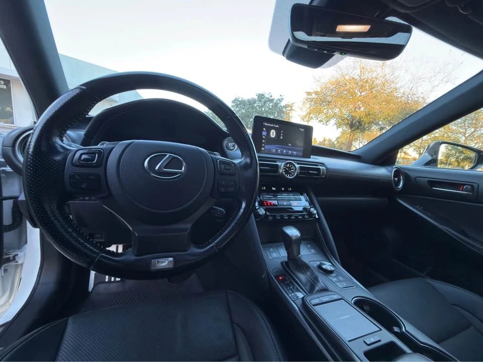 2021 Lexus IS 3rd Gen - Image 11 of 19