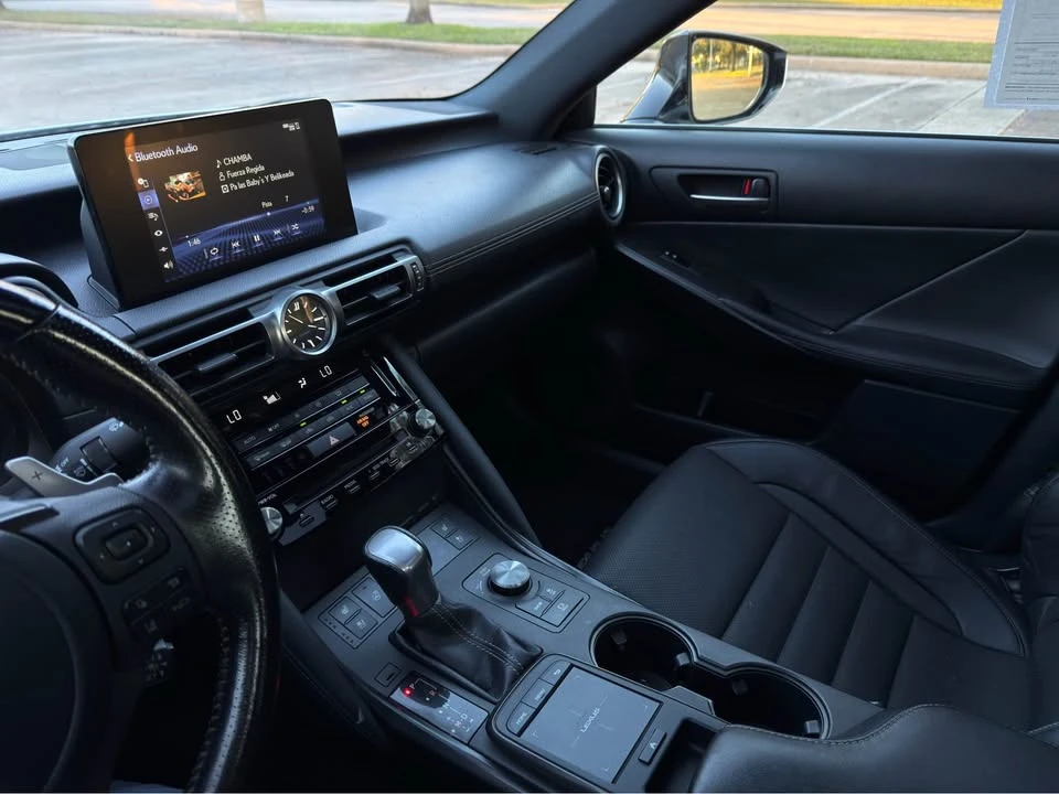 2021 Lexus IS 3rd Gen - Image 19 of 19