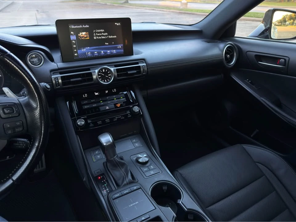 2021 Lexus IS 3rd Gen - Image 13 of 19