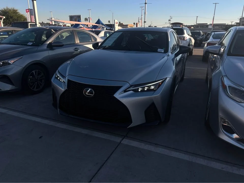 2021 Lexus IS 3rd Gen - Image 2 of 10