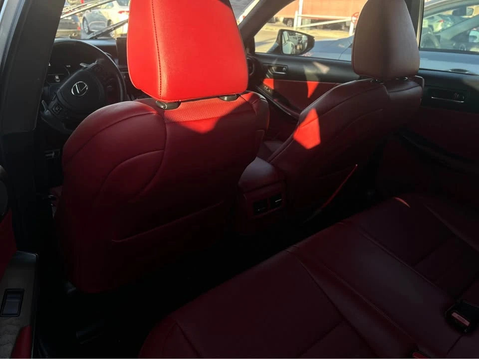 2021 Lexus IS 3rd Gen - Image 7 of 10