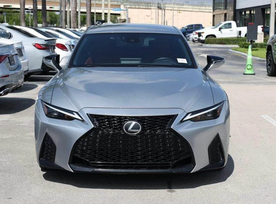 2021 Lexus IS 3rd Gen - Image 2 of 11
