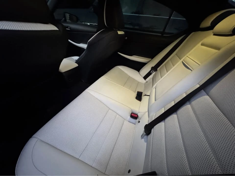 2021 Lexus IS 3rd Gen - Image 3 of 5