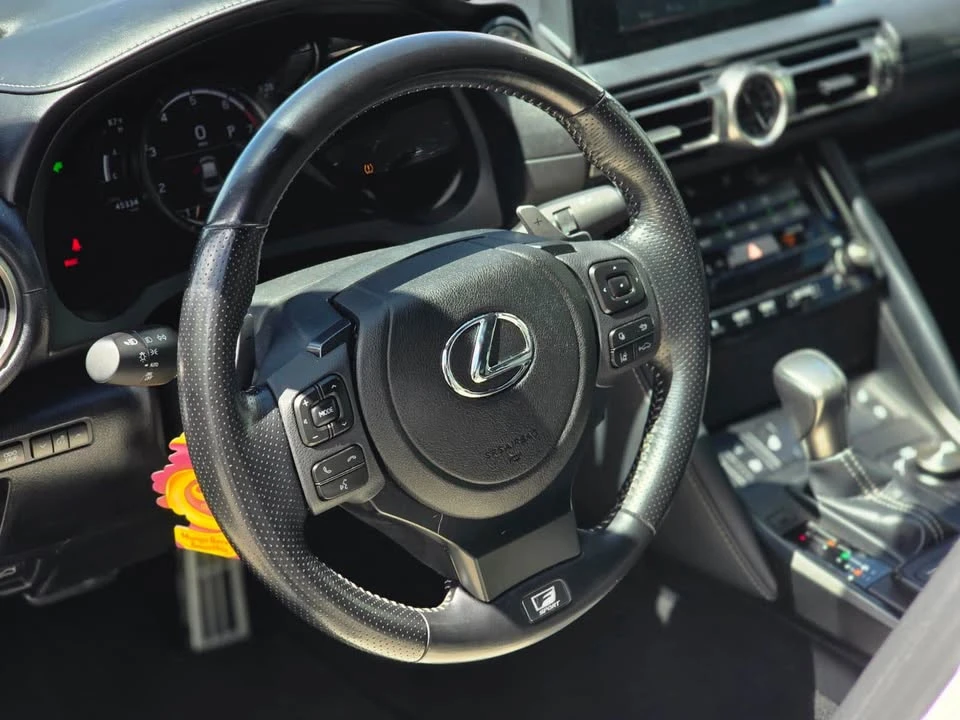 2021 Lexus IS 3rd Gen - Image 5 of 19