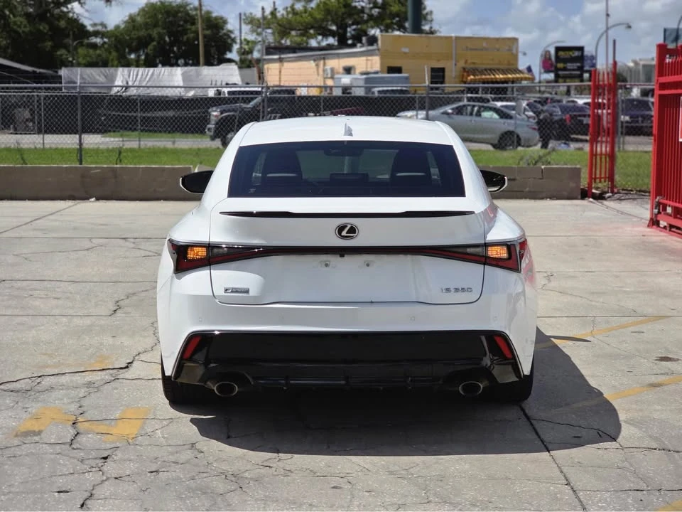 2021 Lexus IS 3rd Gen - Image 13 of 19