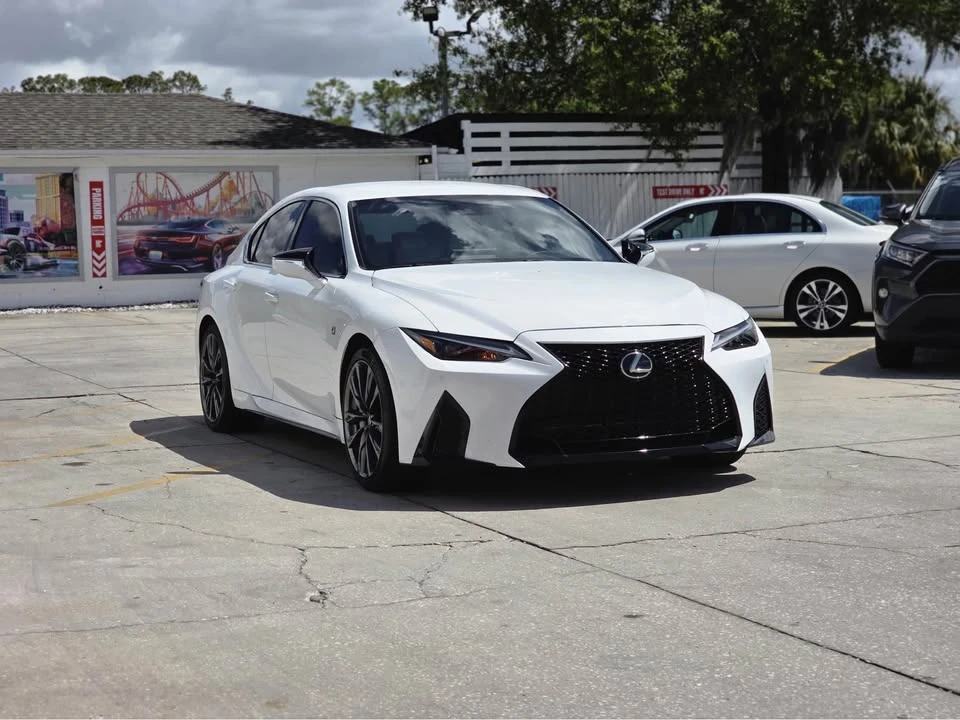 2021 Lexus IS 3rd Gen - Image 8 of 19