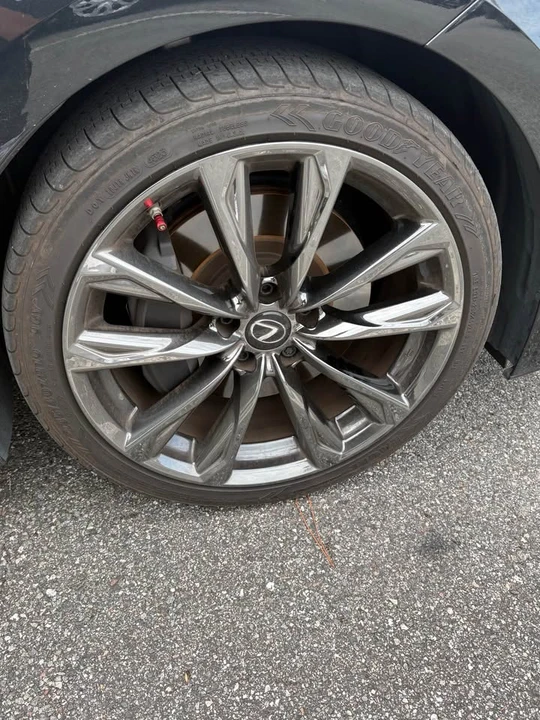 2021 Lexus IS 3rd Gen - Image 4 of 12