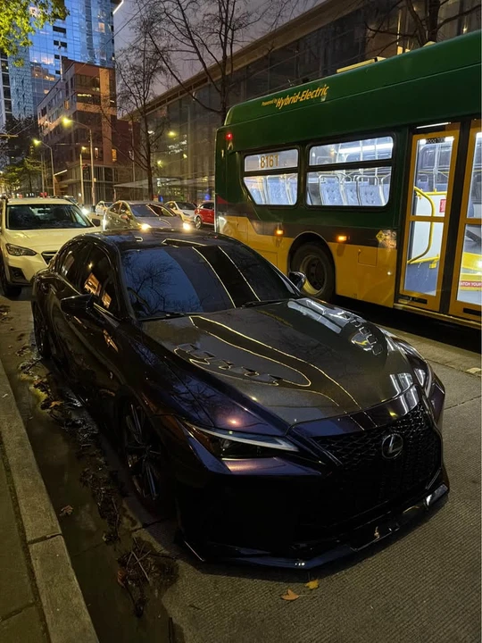 2021 Lexus IS 3rd Gen - Image 2 of 8