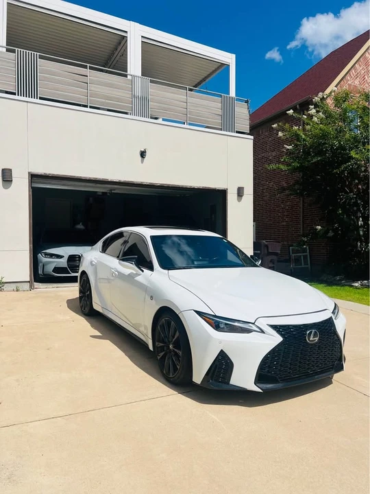 2021 Lexus IS 3rd Gen - Image 2 of 11