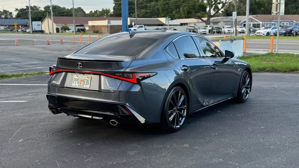 2021 Lexus IS 3rd Gen - Image 6 of 10