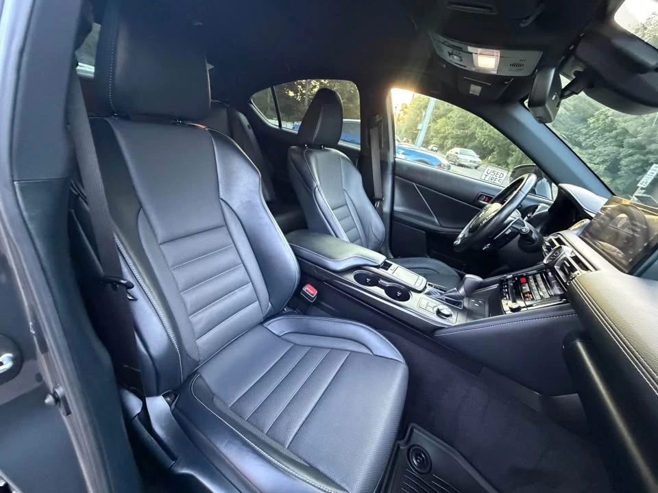 2021 Lexus IS 3rd Gen - Image 12 of 19