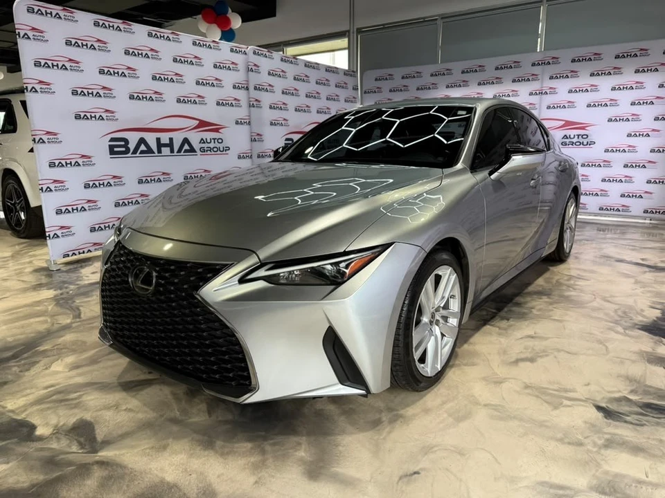2021 Lexus IS 3rd Gen - Image 2 of 31