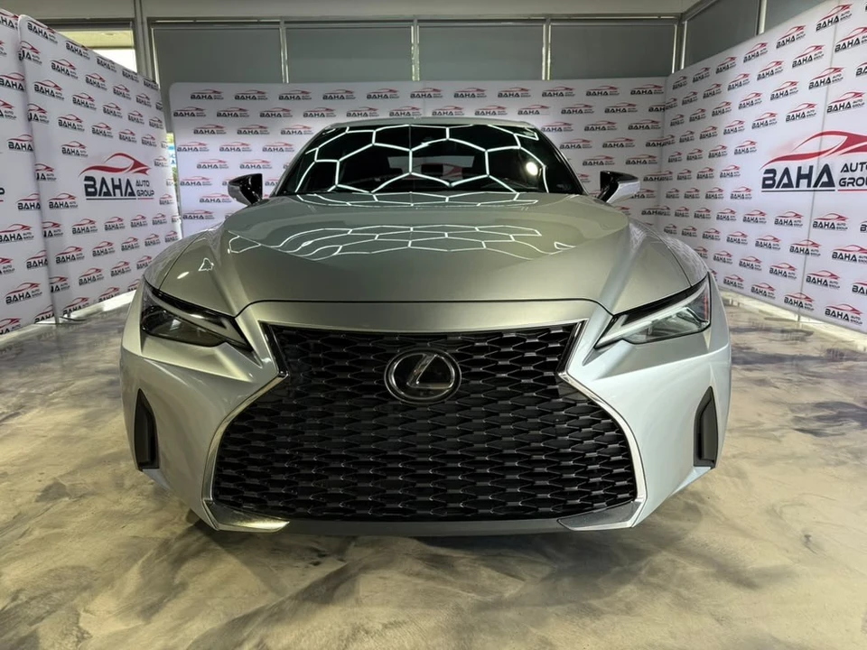 2021 Lexus IS 3rd Gen - Image 3 of 31