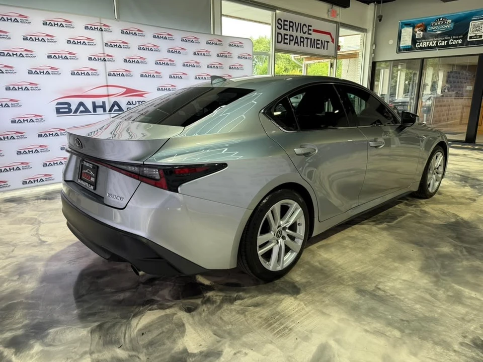 2021 Lexus IS 3rd Gen - Image 6 of 31