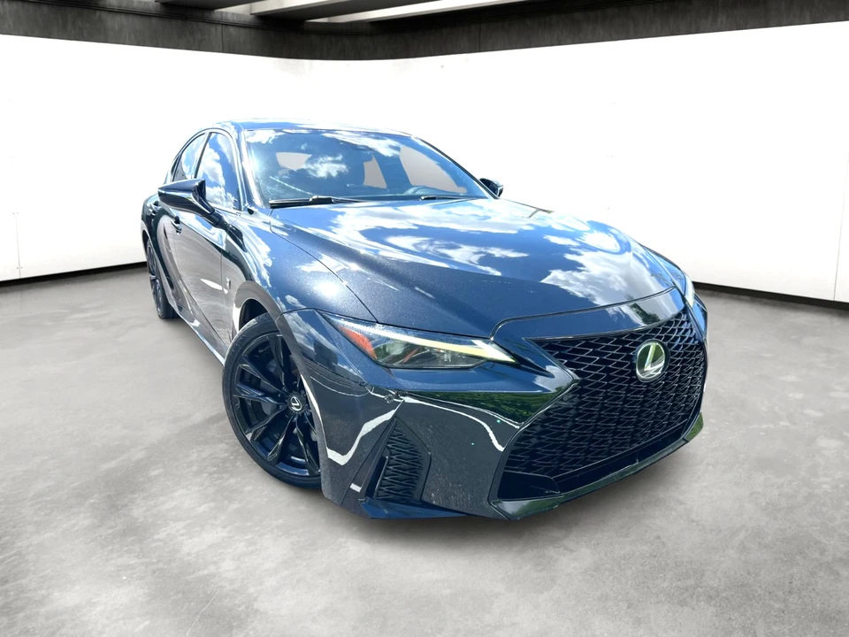 2021 Lexus IS 3rd Gen - Image 2 of 31