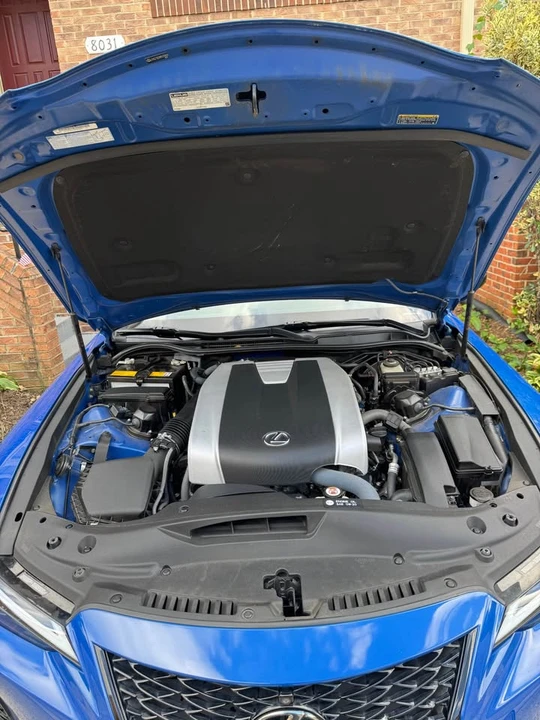 2021 Lexus IS 3rd Gen - Image 10 of 19