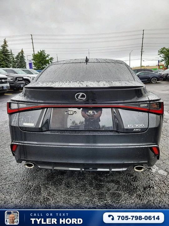 2021 Lexus IS 3rd Gen - Image 4 of 16