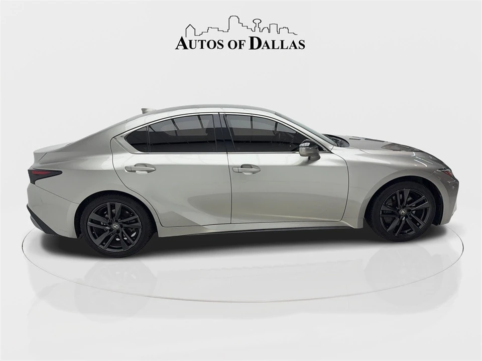 2021 Lexus IS 3rd Gen - Image 7 of 12