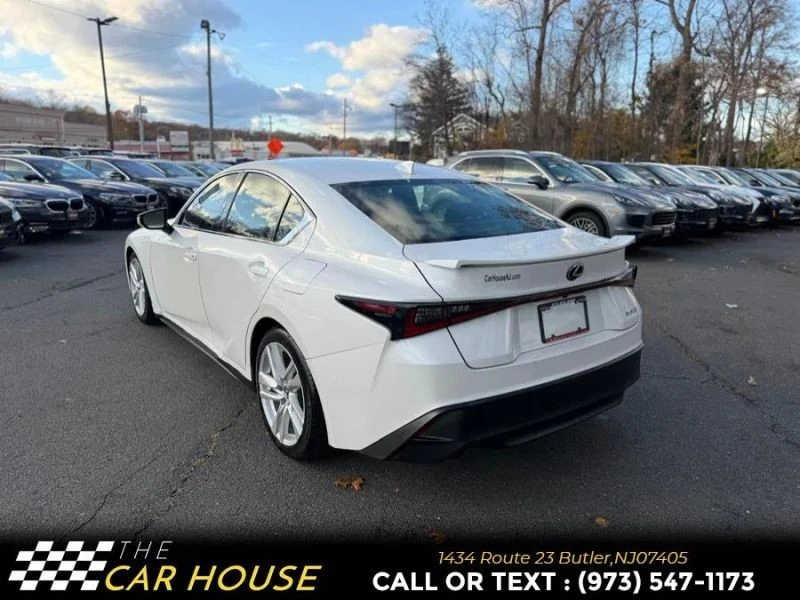 2021 Lexus IS 3rd Gen - Image 12 of 12