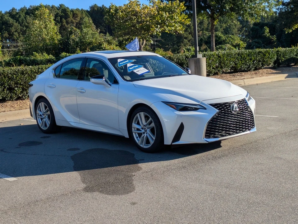 2021 Lexus IS 3rd Gen - Image 2 of 21