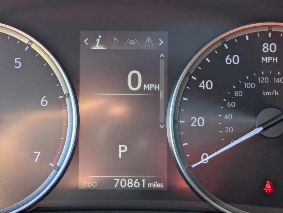 2021 Lexus IS 3rd Gen - Image 21 of 21
