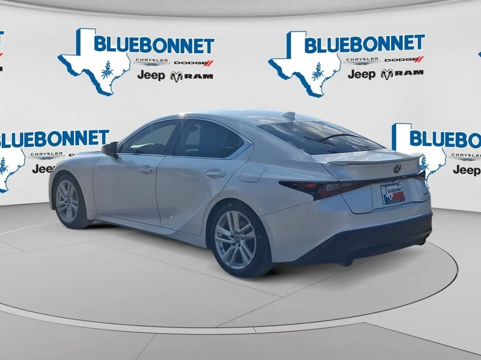 2021 Lexus IS 3rd Gen - Image 2 of 5